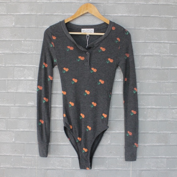 Wildfox Rose Ditsy Hallows Henley Bodysuit XS - Picture 3 of 7